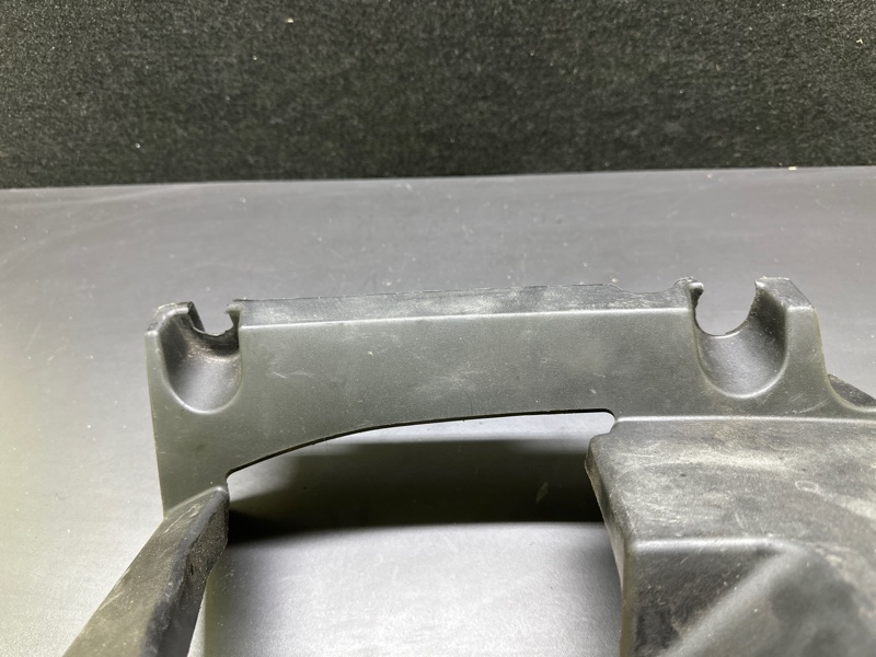 Пластик подкапотного отсека левый LEXUS GX470 02-09 UZJ120L 4.7 2UZFE