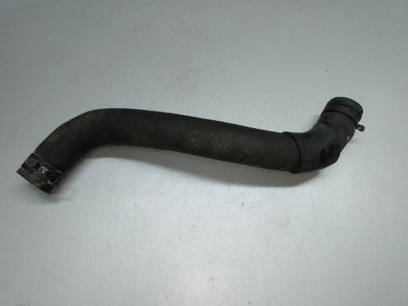 Патрубок системы охлаждения OUTLANDER 03-07 2003 2.4 4G69