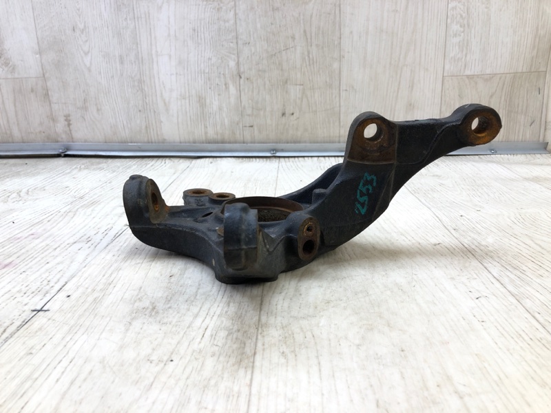 Кулак поворотный передний правый FORTE BD 18-21 2019 2.0