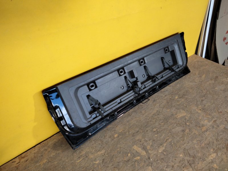 Борт кузова LAND CRUISER 200 08-21 Борт кузова LAND CRUISER 200 08-21