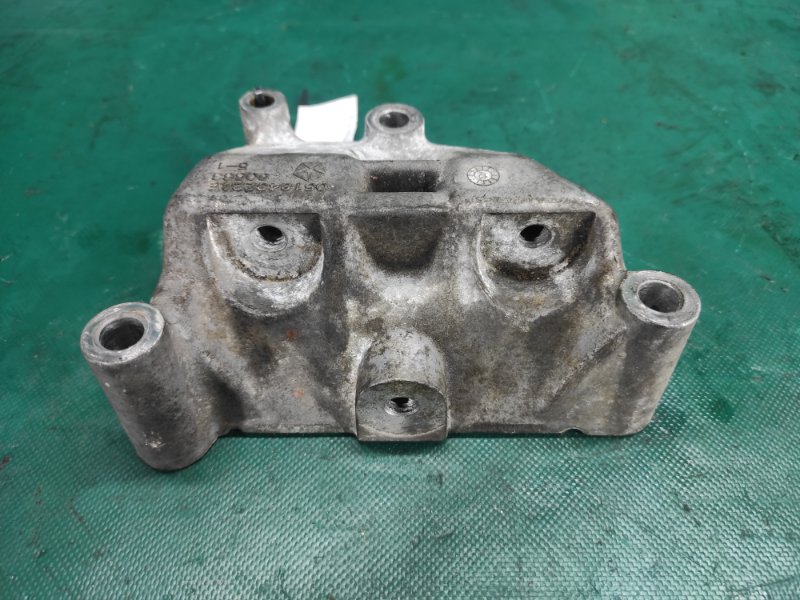 Кронштейн двигателя JOURNEY 08-20