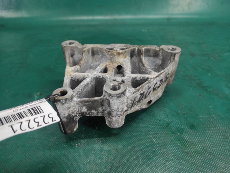 Кронштейн двигателя JOURNEY 08-20