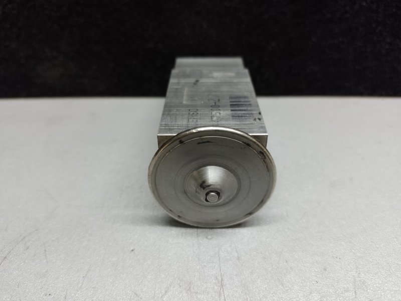 Клапан кондиционера LEXUS ES300 ES330 01-06 XV30 3.3 3MZFE