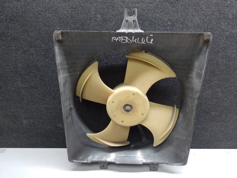 Диффузор вентилятора основного радиатора правый HONDA ACCORD COUPE 03-07 2003 J30A4 38615-RCA-A00 Б/У