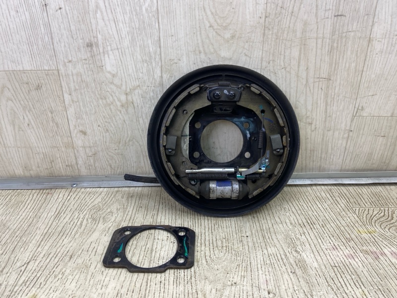 Тормозной механизм задний левый HYUNDAI ELANTRA AD 16- 2019 2.0 G4NH 58310F3000 Б/У