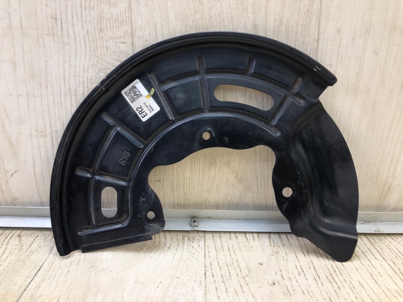 Защита тормозного диска передняя правая HYUNDAI SONATA LF 2014- 2015 2.0 G4NG 51756-C1150 Б/У