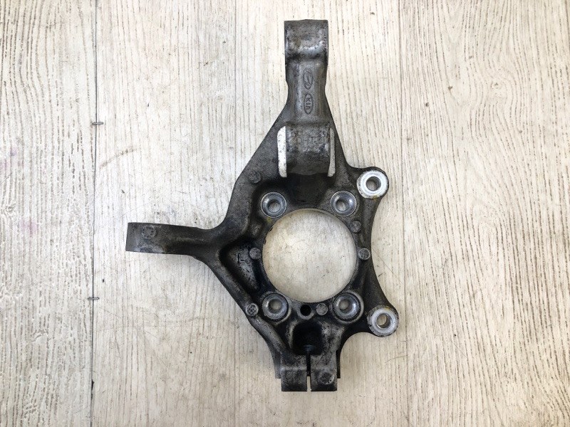 Кулак поворотный передний левый HYUNDAI SONATA LF 2014- 2015 2.0 G4NG 51710-E6101 Б/У