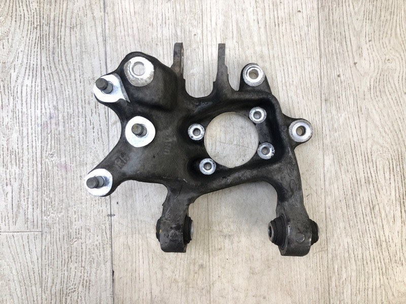 Цапфа задняя правая HYUNDAI SONATA LF 2014- 2015 2.0 G4NG 52720-C2100 Б/У