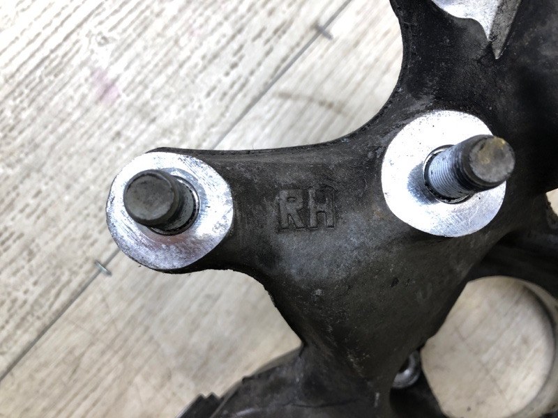 Цапфа задняя правая SONATA LF 2014- 2015 2.0 G4NG