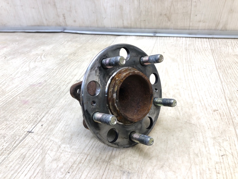 Ступица задняя правая HYUNDAI SONATA LF 2014- 2015 2.0 G4NG 52730-C1100 Б/У