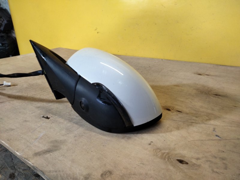 Зеркало левое LEAF 18-