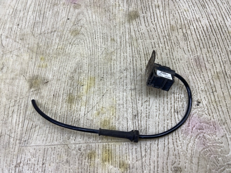 Датчик положения кузова передний INFINITI FX/QX70 S51 08-17 2008 5.0 VK50VE 988051CF0A Б/У