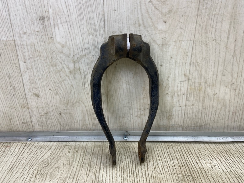 Вилка переднего амортизатора INFINITI FX/QX70 S51 08-17 2008 5.0 VK50VE 56132-1CF0A Б/У