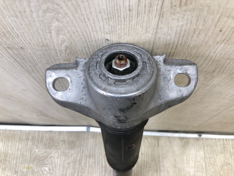 Амортизатор задний CAMRY 70 17- Амортизатор задний CAMRY 70 17-