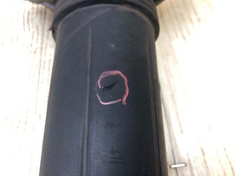 Амортизатор задний CAMRY 70 17- Амортизатор задний CAMRY 70 17-