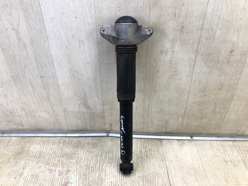 Запчасть амортизатор задний TOYOTA CAMRY 70 17- 485308Z055 Б/У Амортизатор задний TOYOTA CAMRY 70 17- 485308Z055 Б/У