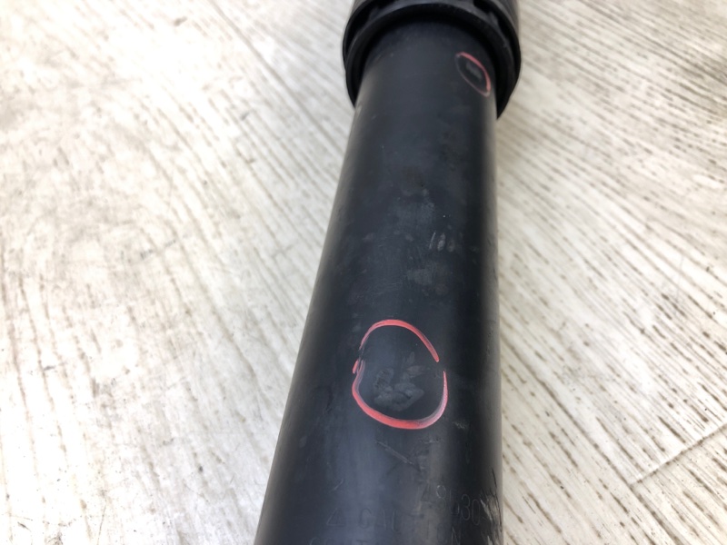 Амортизатор задний CAMRY 70 17- Амортизатор задний CAMRY 70 17-