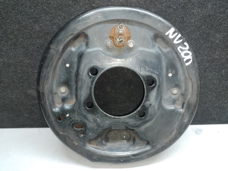 Тормозной механизм правый NV200 USA 13-
