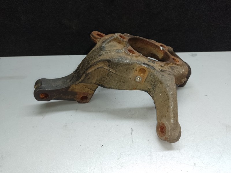 Кулак поворотный передний правый NISSAN NV200 USA 13-