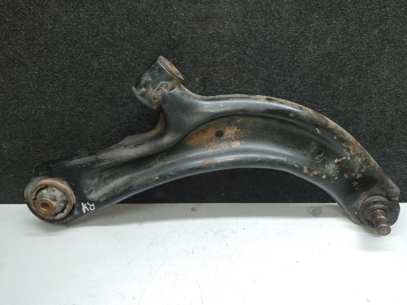 Рычаг передней подвески нижний правый NISSAN NV200 USA 13- 54500-9AM1A Б/У