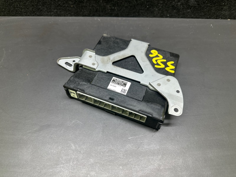 Блок электронный TOYOTA PRIUS C/AQUA 11-14 NHP10L 1NZ-FXE 1.5L