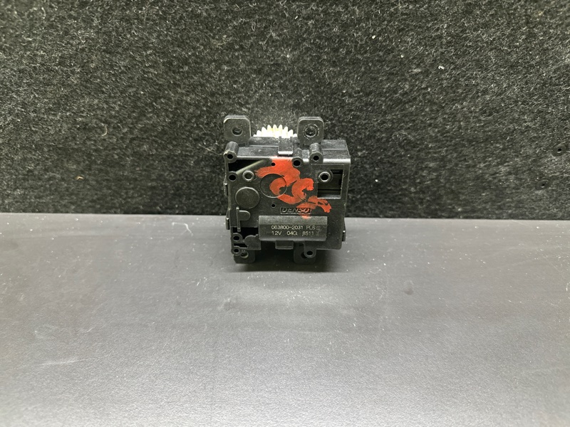 Моторчик заслонки печки PRIUS C/AQUA 11-14 2013 NHP10L 1NZ-FXE 1.5L