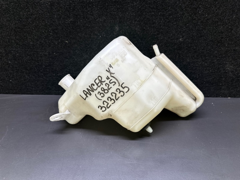 Бачок расширительный MITSUBISHI LANCER X 10 07-15 2014 2.0 4B11 MN156097 Б/У