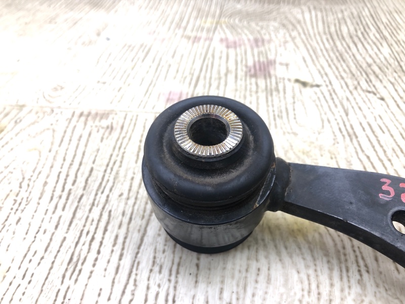 Рычаг задней подвески поперечный верхний RX350/450 09-15 2011 2GR-FXE 3.5L