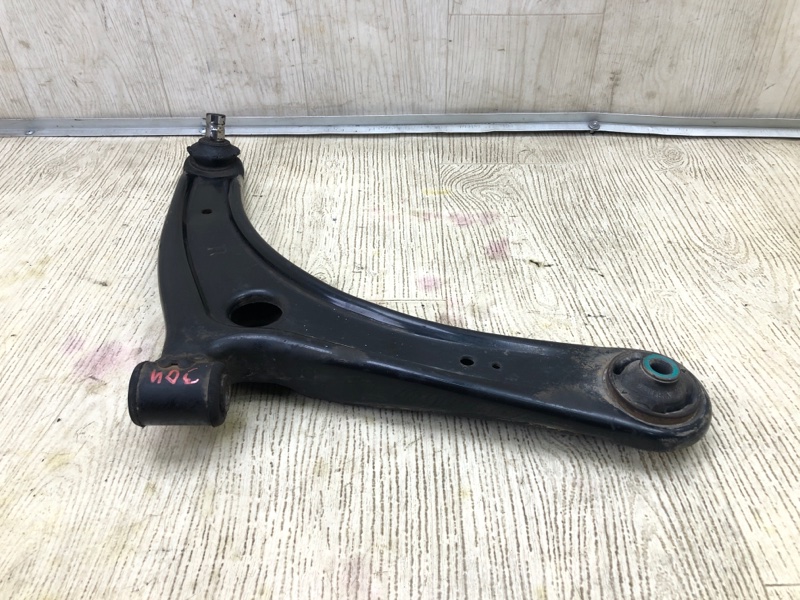 Рычаг передней подвески нижний правый LANCER X 10 07-15 2010 2.0 4B11