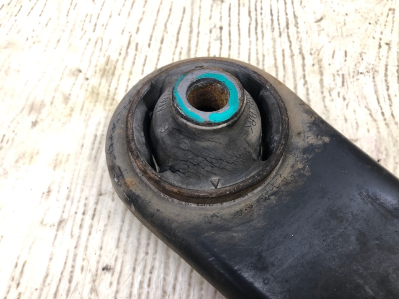 Рычаг передней подвески нижний левый LANCER X 10 07-15 2010 2.0 4B11