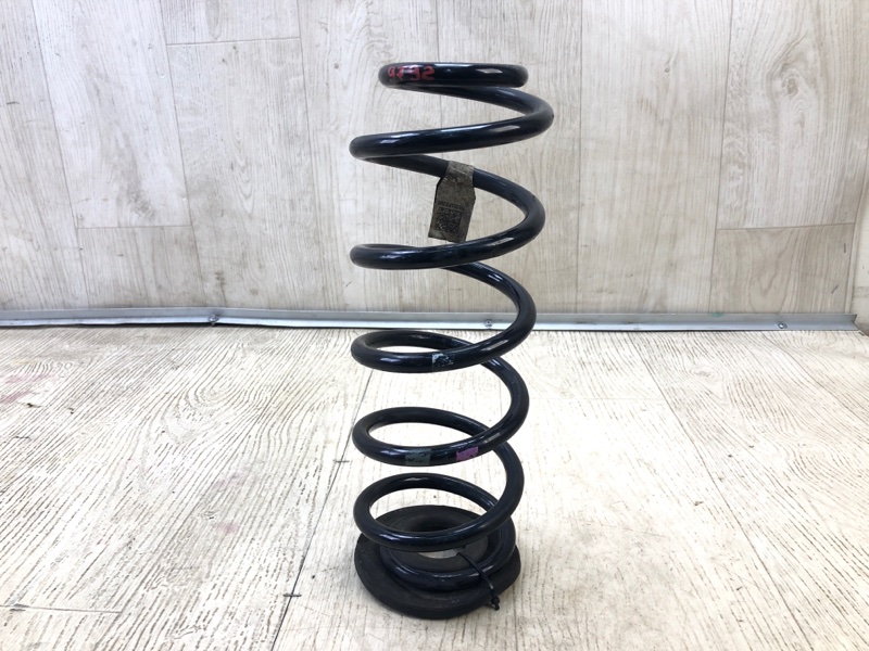 Пружина задней подвески HYUNDAI ELANTRA AD 16- 2019 2.0 G4NH 55350F2300 Б/У