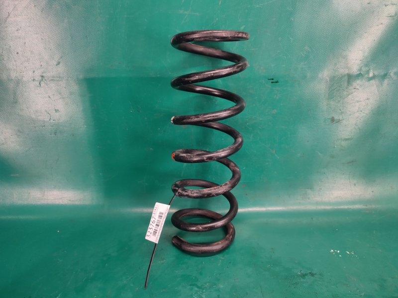 Пружина задней подвески задняя правая LEXUS GS350 GS300 05-11 2008 Седан 3.5 2GR-FSE 48231-30A41 Б/У