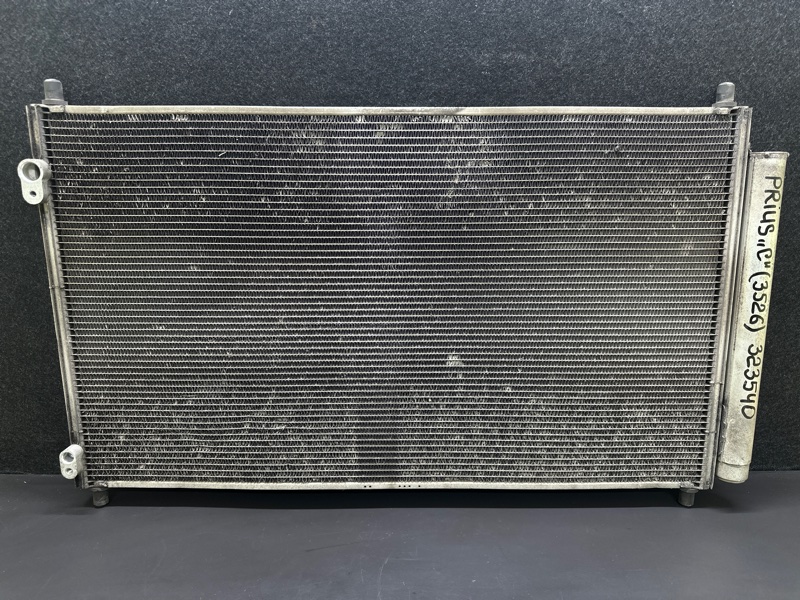 Радиатор кондиционера TOYOTA PRIUS C/AQUA 11-14 2013 NHP10L 1NZ-FXE 1.5L 88460-52170 Б/У