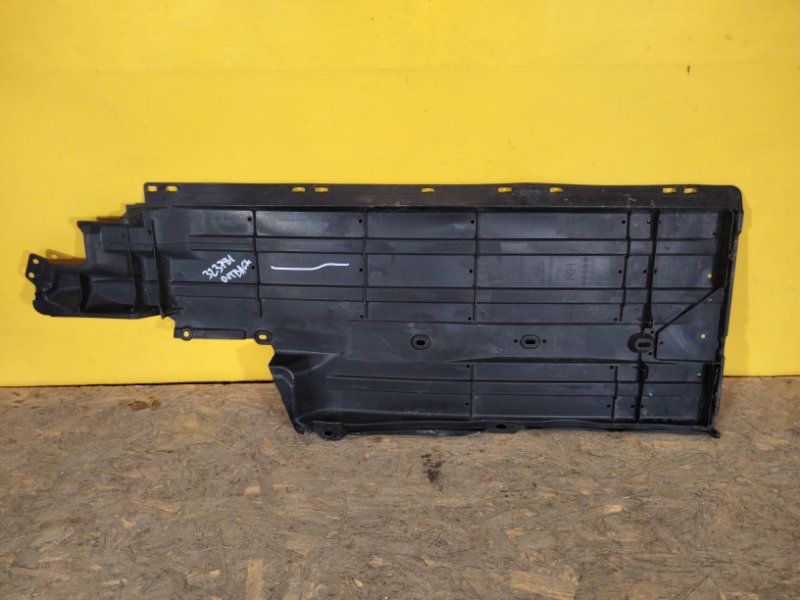 Защита днища правая SUBARU OUTBACK 09-14 BR 56411AJ001 Б/У