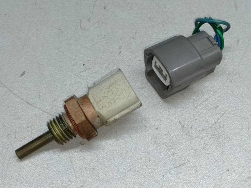 Датчик температуры охлаждающей жидкости NISSAN X-TRAIL/ROGUE T32 13-20 2015 T32 2.5 QR25DE 22630-JN00A Б/У