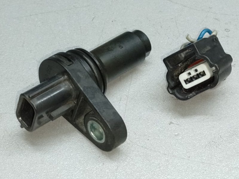 Датчик положения коленвала NISSAN X-TRAIL/ROGUE T32 13-20 2015 T32 2.5 QR25DE 23731-JA00B Б/У