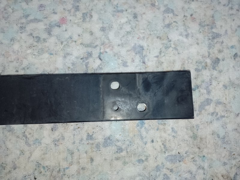 Усилитель переднего бампера LS460 06-12 2007 XF40 4.6 1UR-FSE