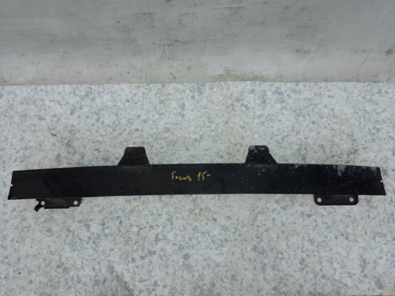Усилитель заднего бампера FOCUS 10-18