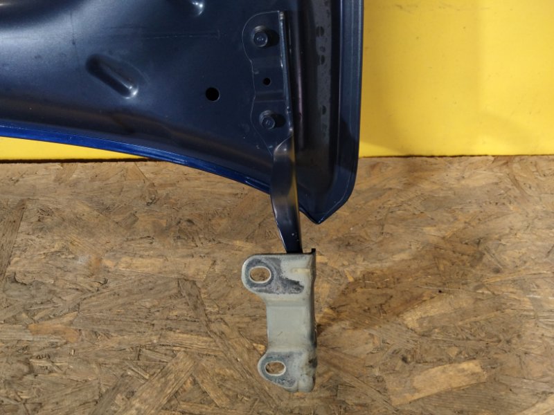 Запчасть петля капота левая KIA NIRO DE 16-22 79110-G5000 Б/У Петля капота левая KIA NIRO DE 16-22 79110-G5000 Б/У