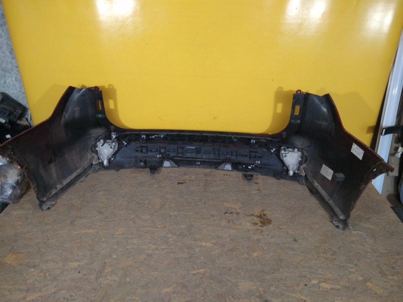 Бампер задний HIGHLANDER 2020-