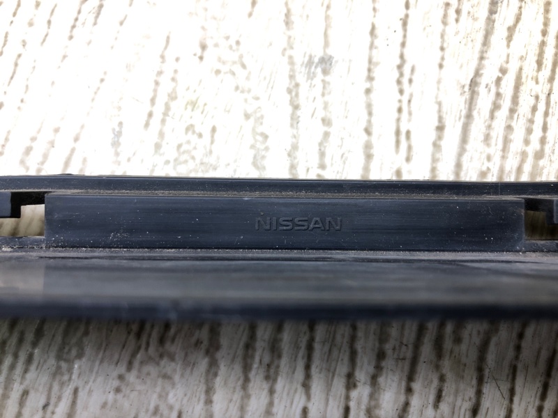 Решетка переднего бампера X-TRAIL/ROGUE T32 13-20 2017 2.5 QR25DE