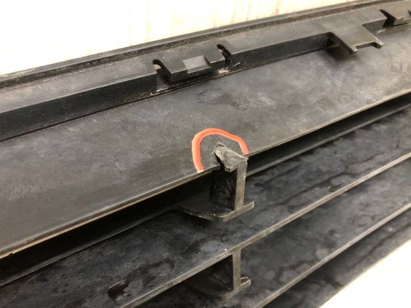 Решетка переднего бампера X-TRAIL/ROGUE T32 13-20 2017 2.5 QR25DE