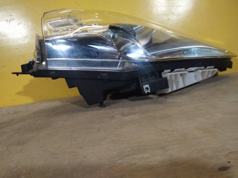 Фара правая LEAF 10-17