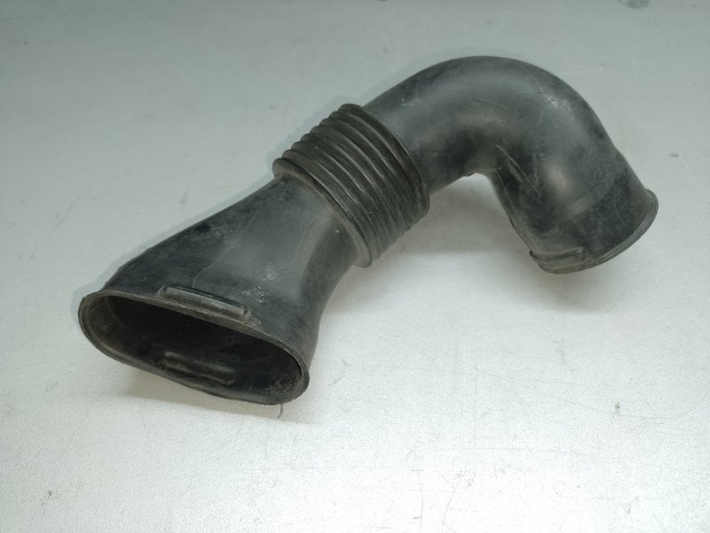 Воздухозаборник LS460 06-12 2007 XF40 4.6 1UR-FSE