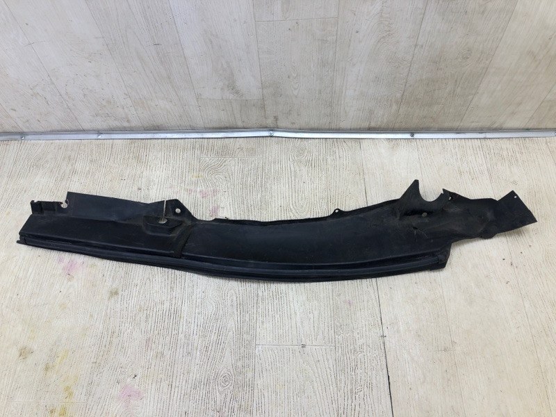 Пыльник крыла передний правый INFINITI FX/QX70 S51 08-17 2008 5.0 VK50VE 658201CA0A Б/У