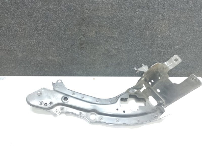 Панель передняя верхняя левый E-CLASS W211 02-09 2007 W211 M272964 3.5