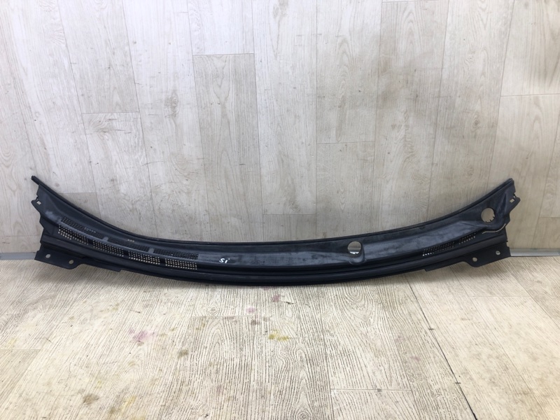 Пластик под лобовое стекло / Жабо MITSUBISHI LANCER X 10 07-15 2010 2.0 4B11 7405A058 Б/У