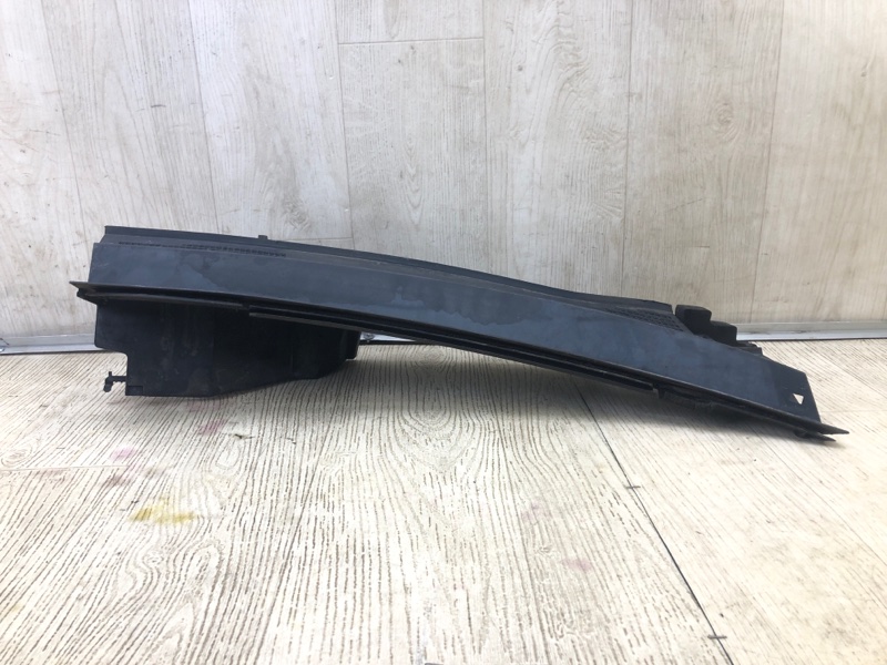 Пластик под лобовое стекло / Жабо правый FX/QX70 S51 08-17 2008 5.0 VK50VE