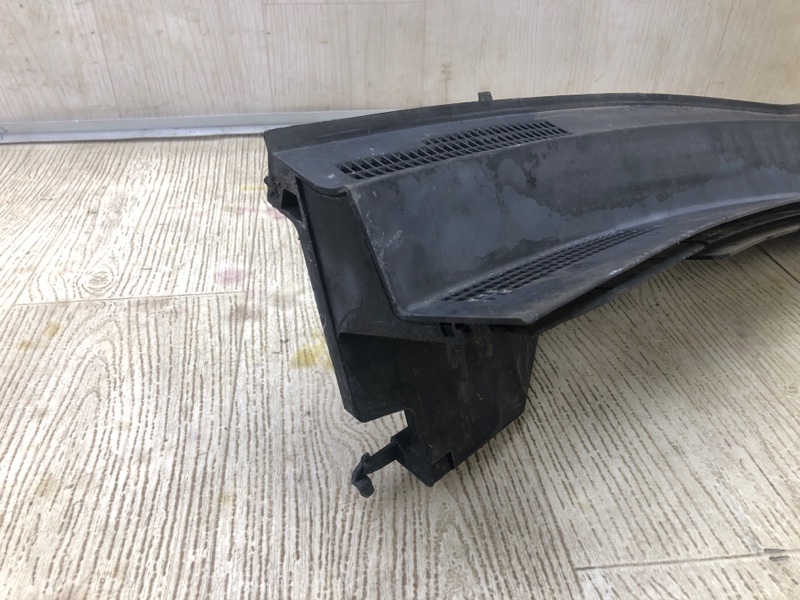 Пластик под лобовое стекло / Жабо правый FX/QX70 S51 08-17 2008 5.0 VK50VE