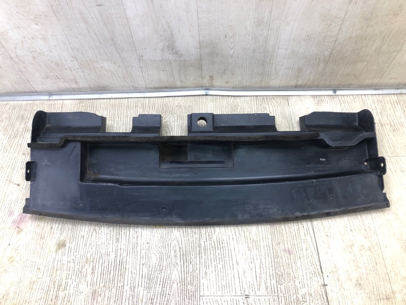 Дефлектор радиатора NISSAN X-TRAIL/ROGUE T32 13-20 2017 2.5 QR25DE 215796FM5A Б/У